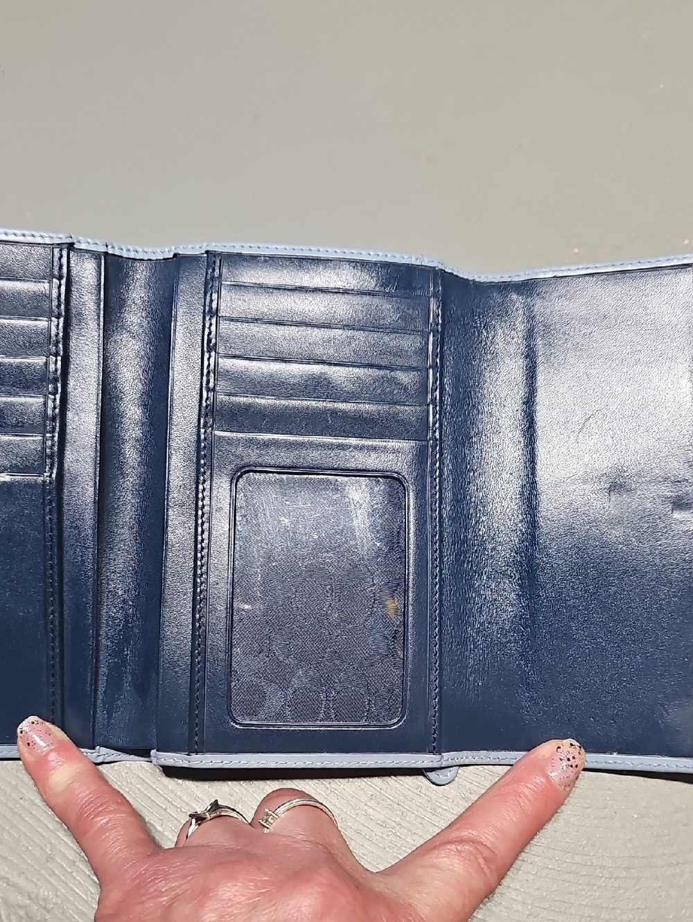 Coach Bags Vintage Blue Leather Trifold Wallet Zip Coin Change Monogram Lining - Picture 10 of 13